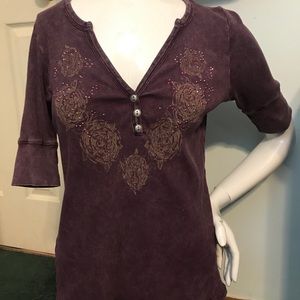 Apt. 9 ribbed top with 1/2 length sleeves